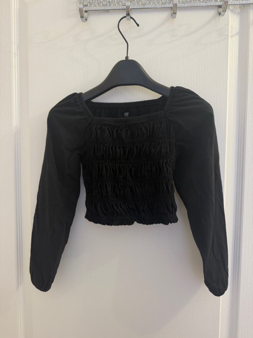 GAP Black Smocked Square-Neck Long Sleeve Crop Top